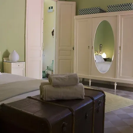 Bed & Breakfast Caldescans 3*