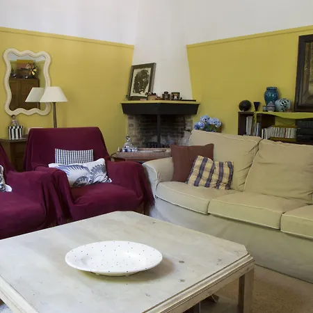 Bed & Breakfast Caldescans 3*