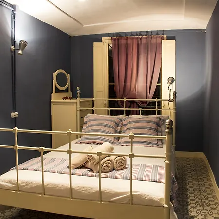 Bed & Breakfast Caldescans 3*
